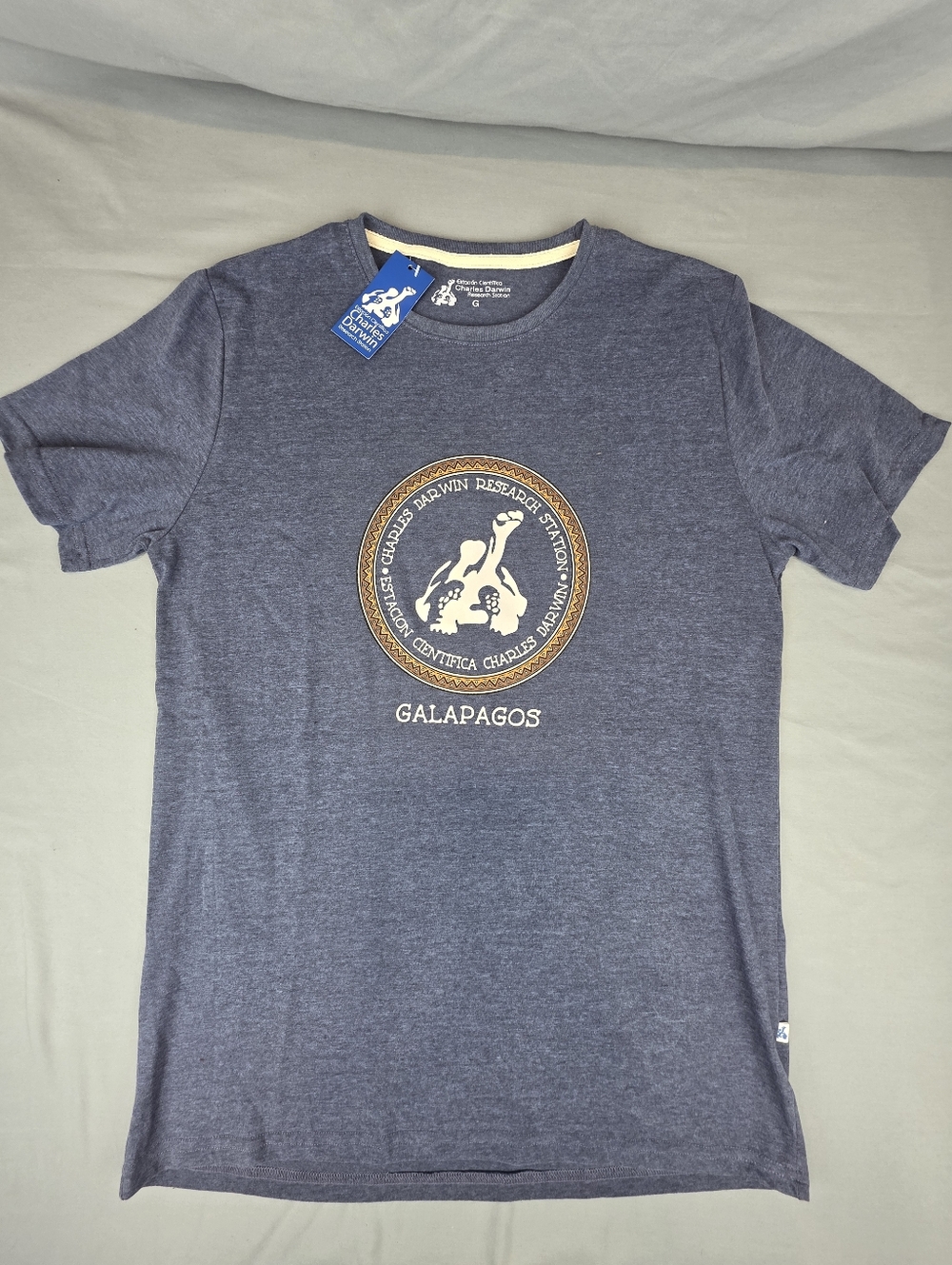 Charles Darwin Research Station Tee Shirt L Galapagos Tortoise Navy Blue Logo